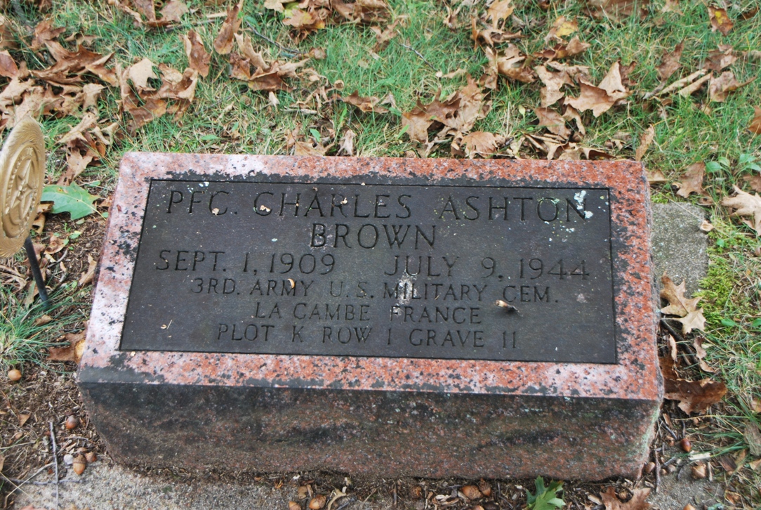 BROWN Charles A stele