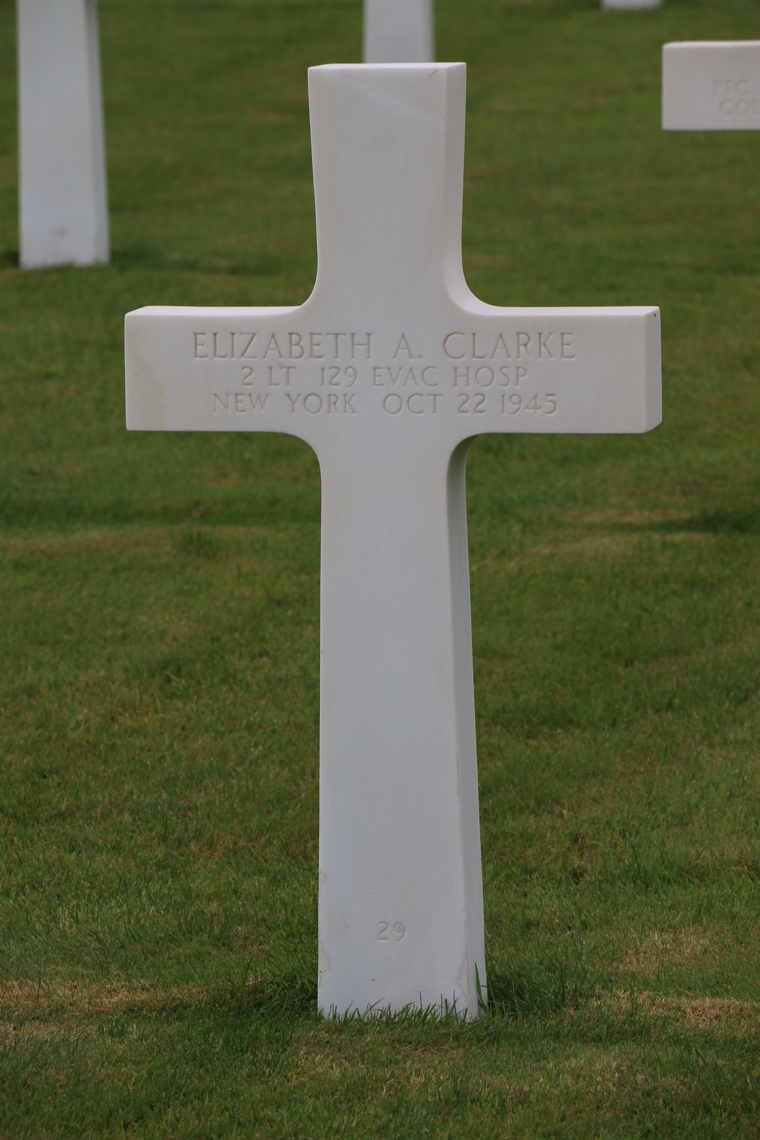 CLARKE Elizabeth A - 129 EH US Army - LORRAINE AMERICAN CEMETERY de St. Avold
