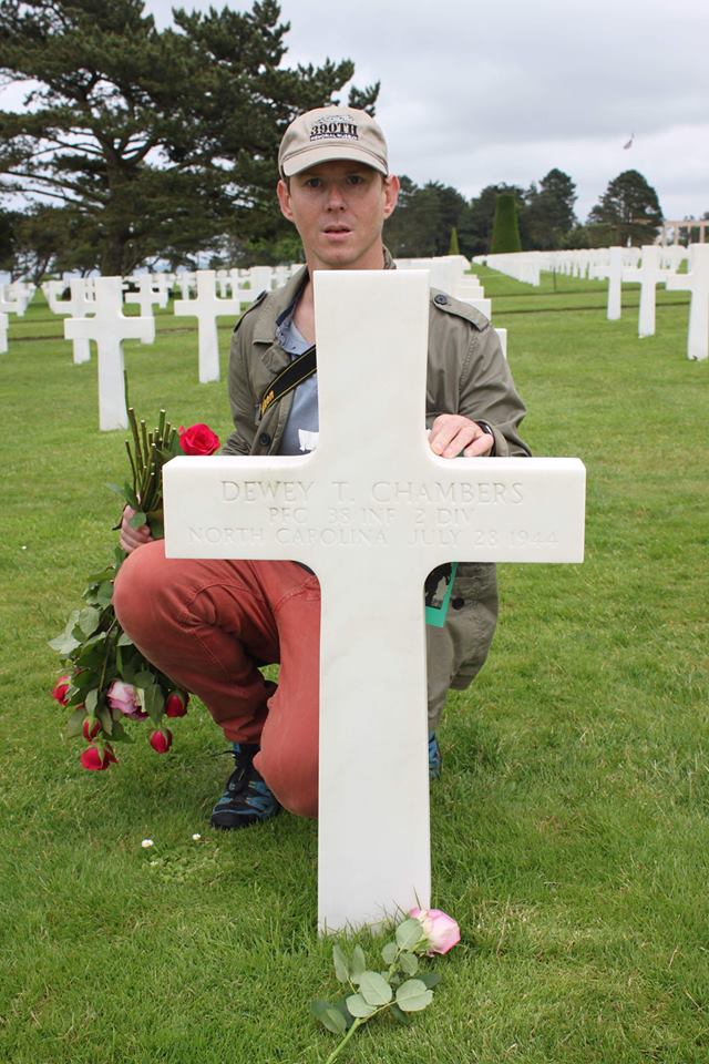 CHAMBERS Dewey T grave