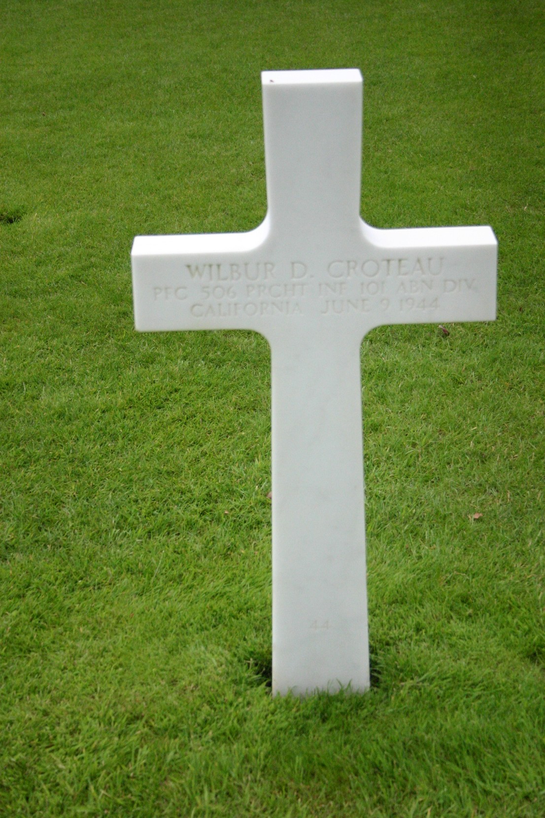croteau wilbur d tombe