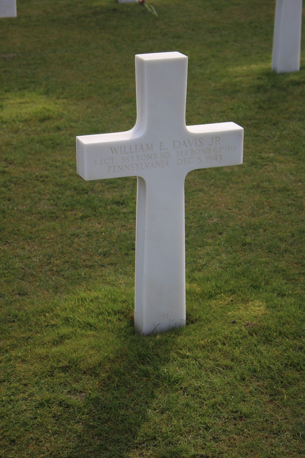 davis william e tombe