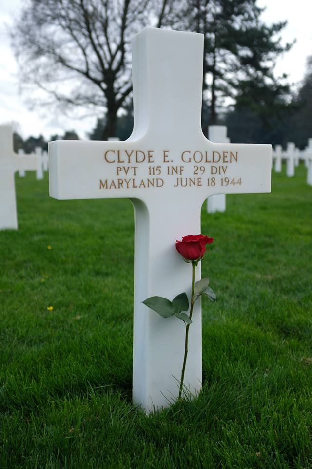 GOLDEN Clyde E tombe 1