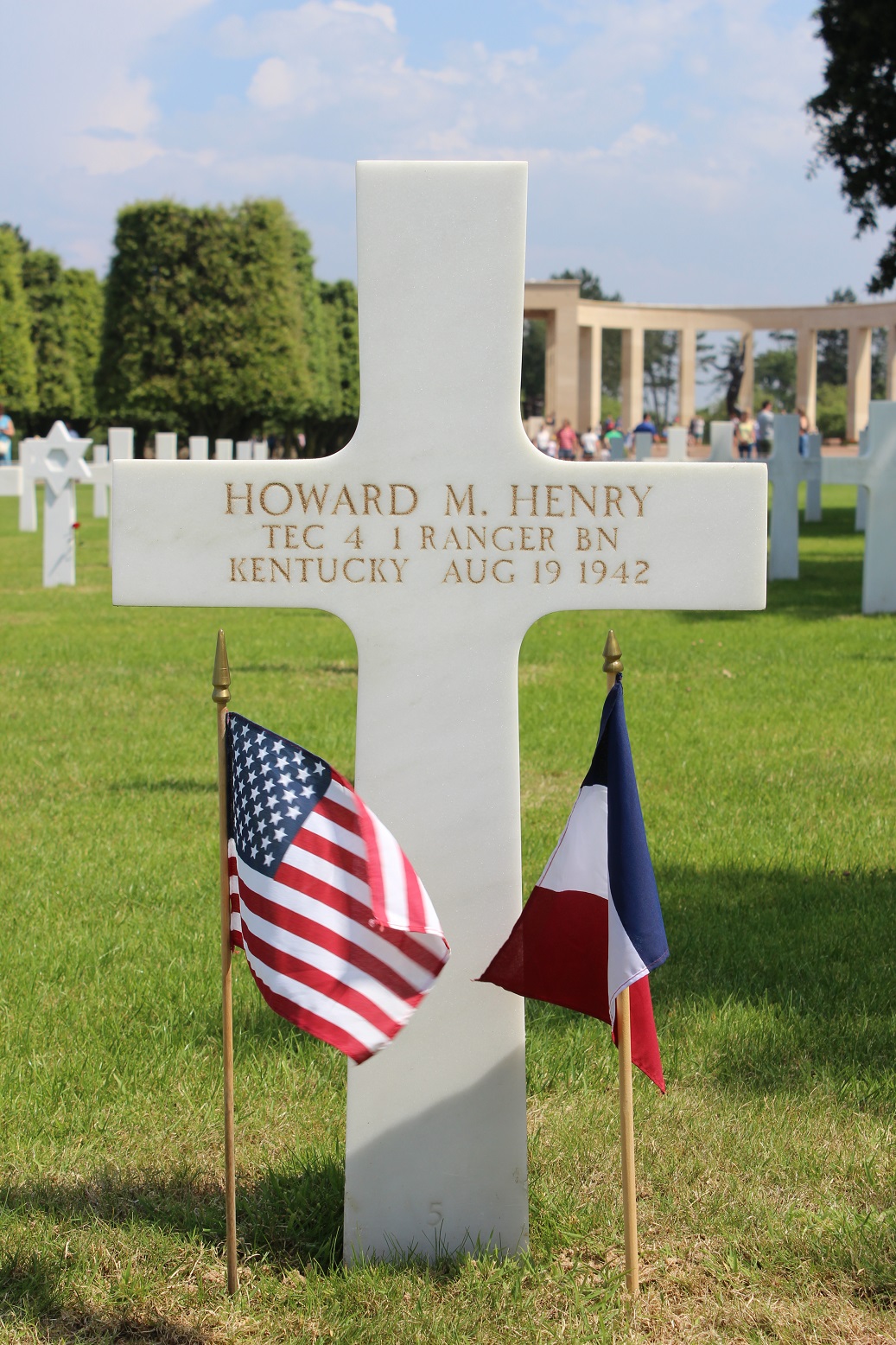 HENRY_Howard_M