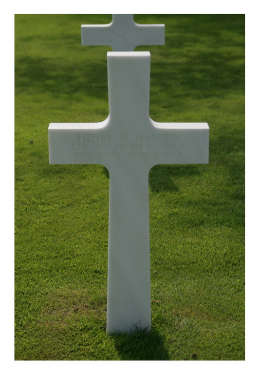 hansen henry m tombe