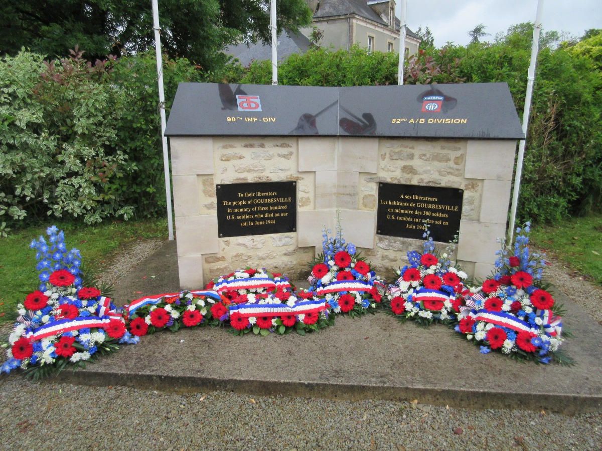 Monument à Gourbesville