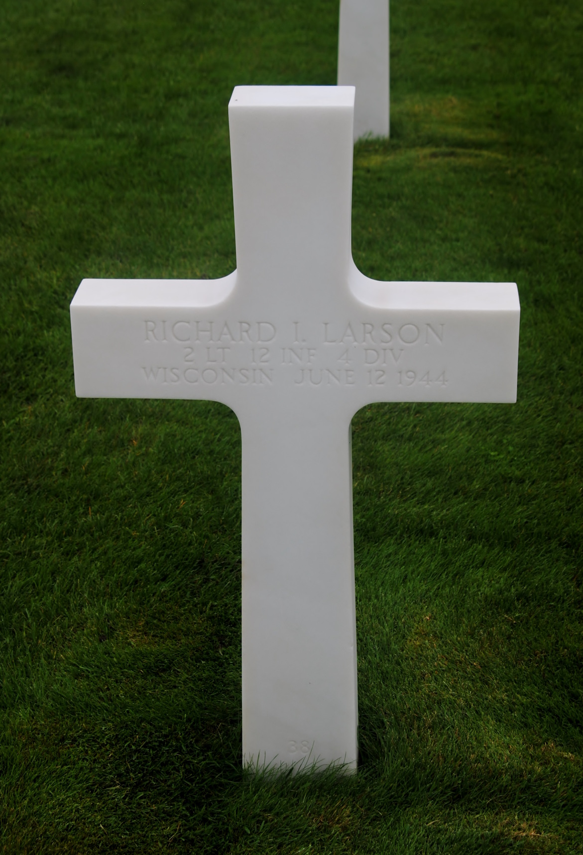 LARSON_Richard_Irving