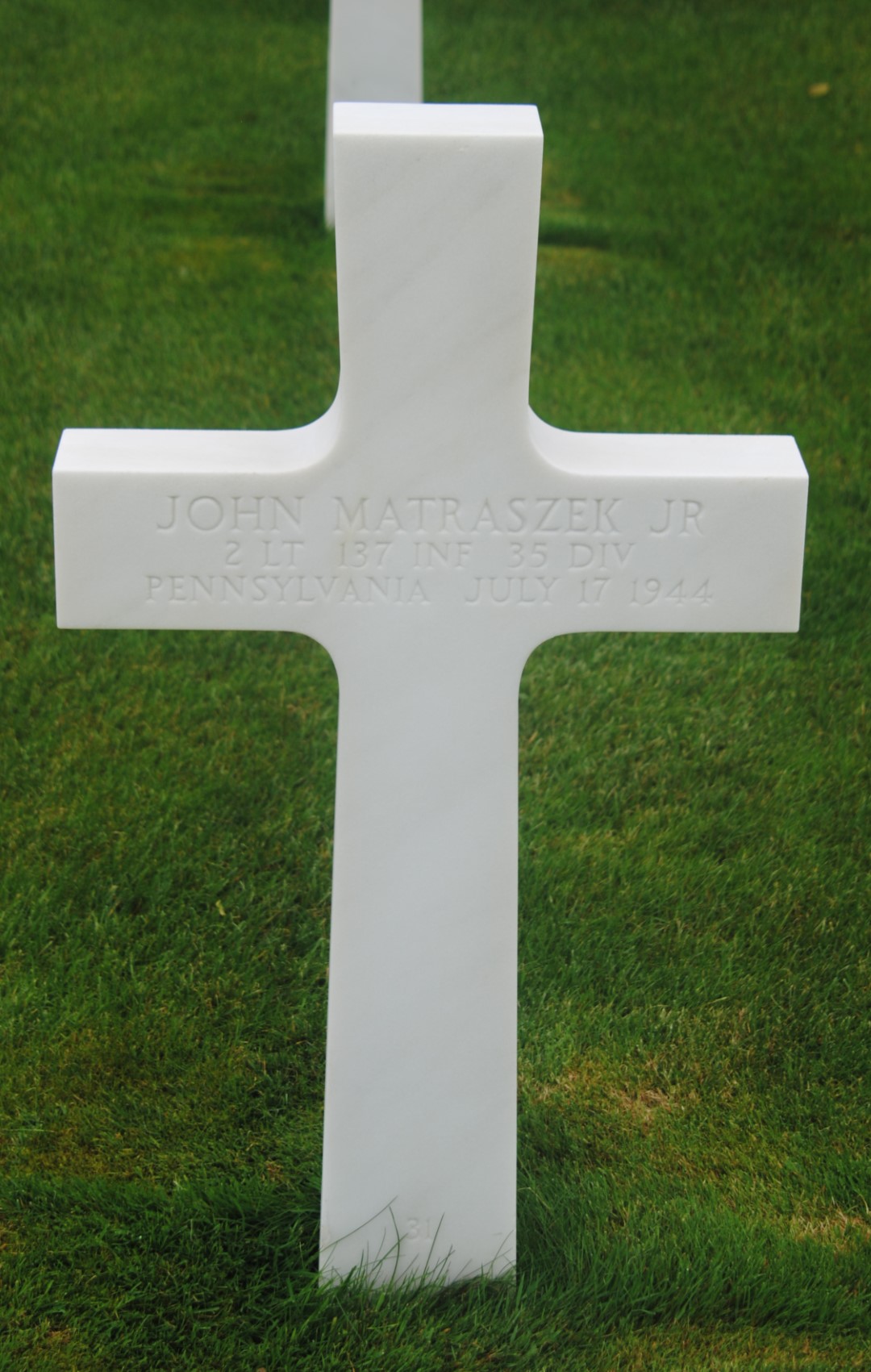 MATRASZEK John