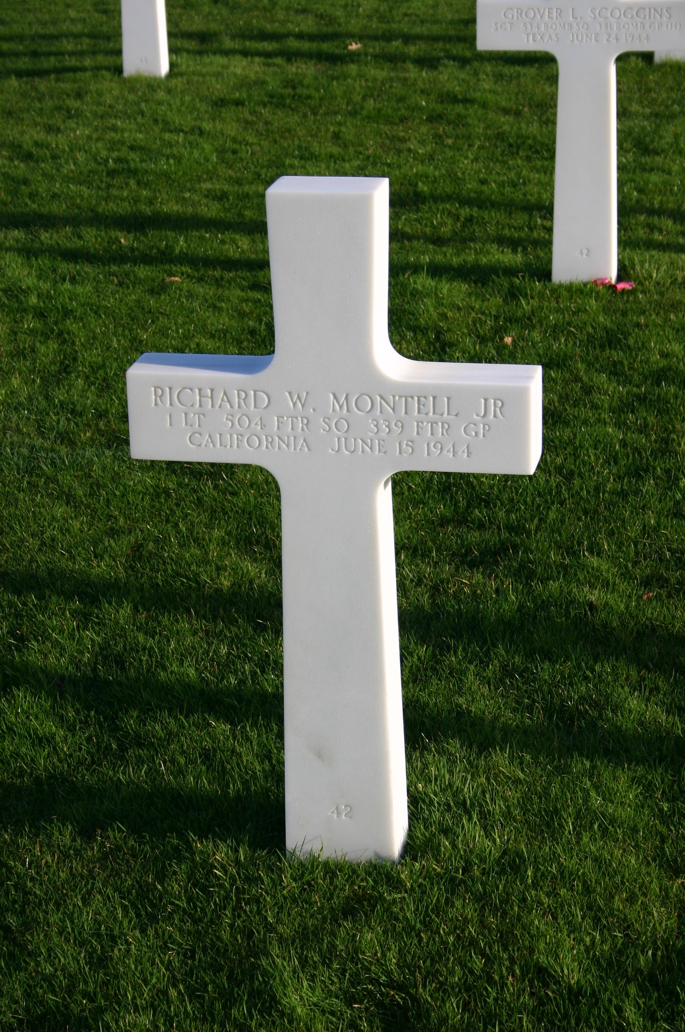 MONTELL_Richard_W