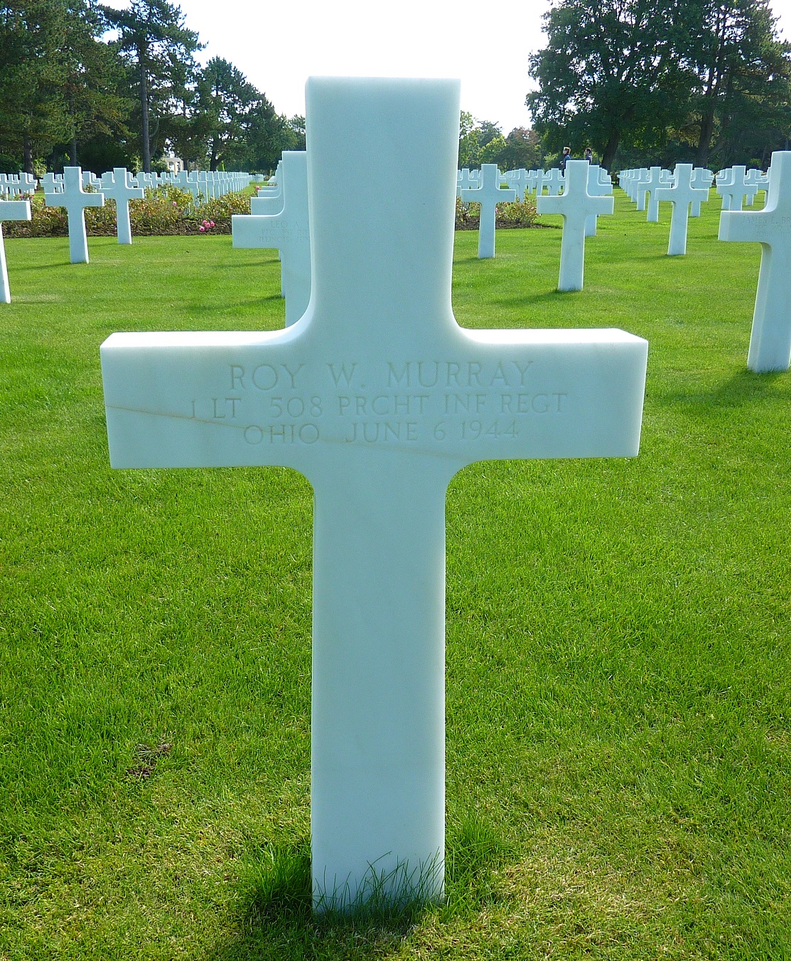 Murray roy w tombe