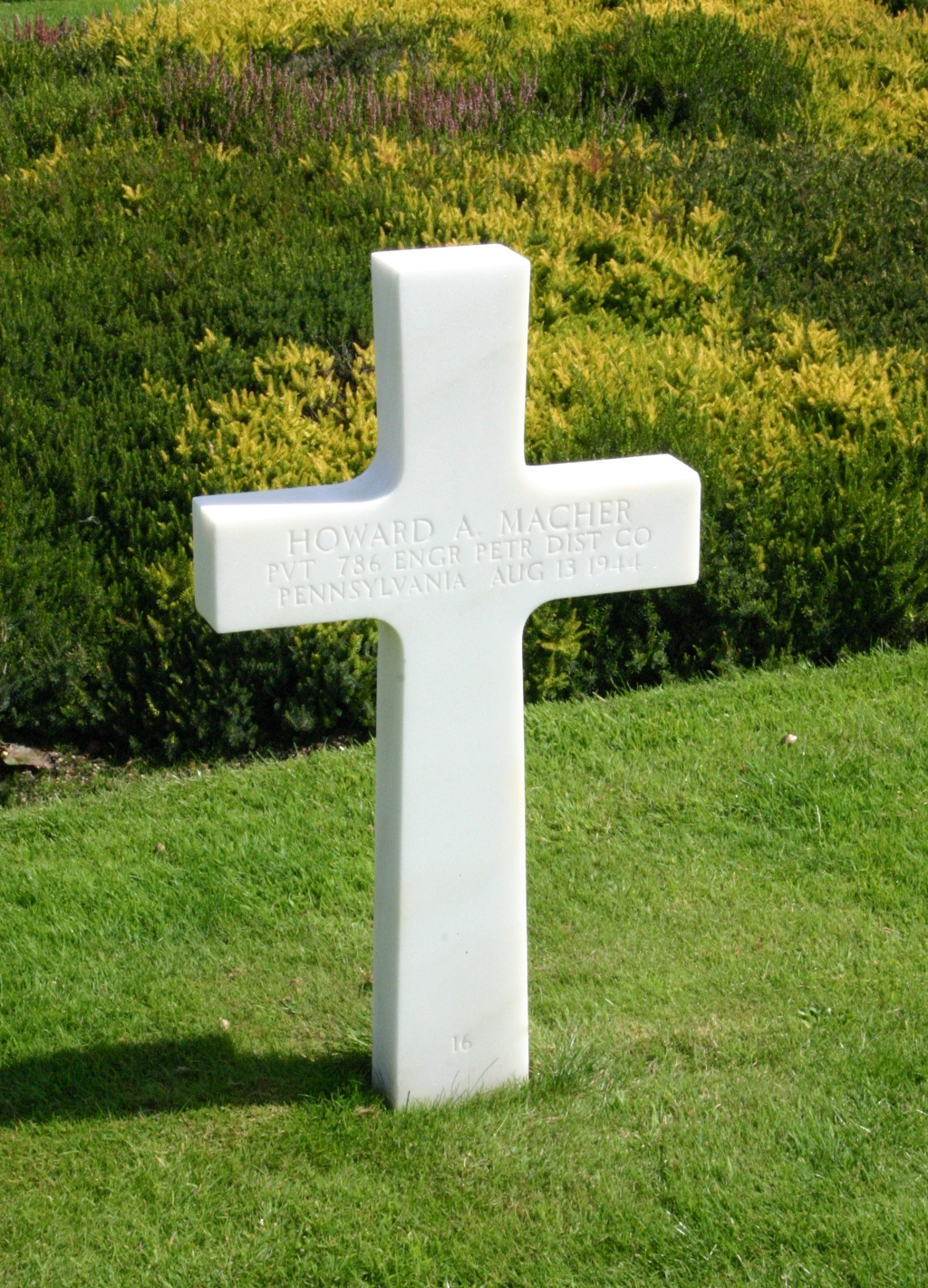 macher howard tombe