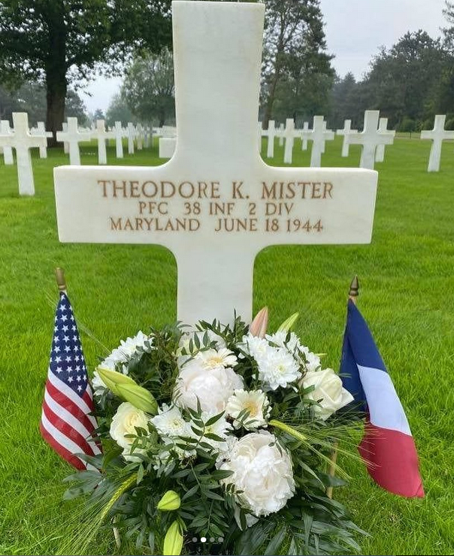 mister theodore tombe