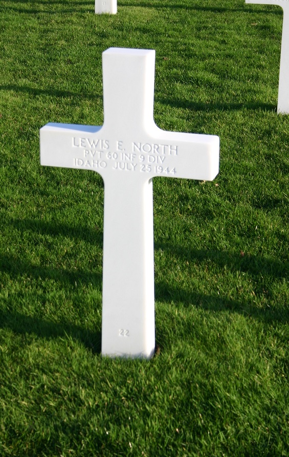 north lewis e tombe