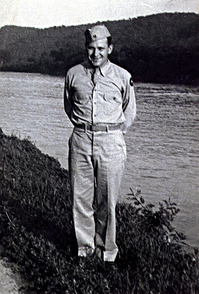 Pierce_Robert_Ray