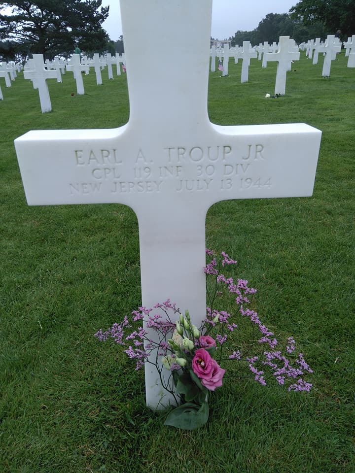troup earl a tombe