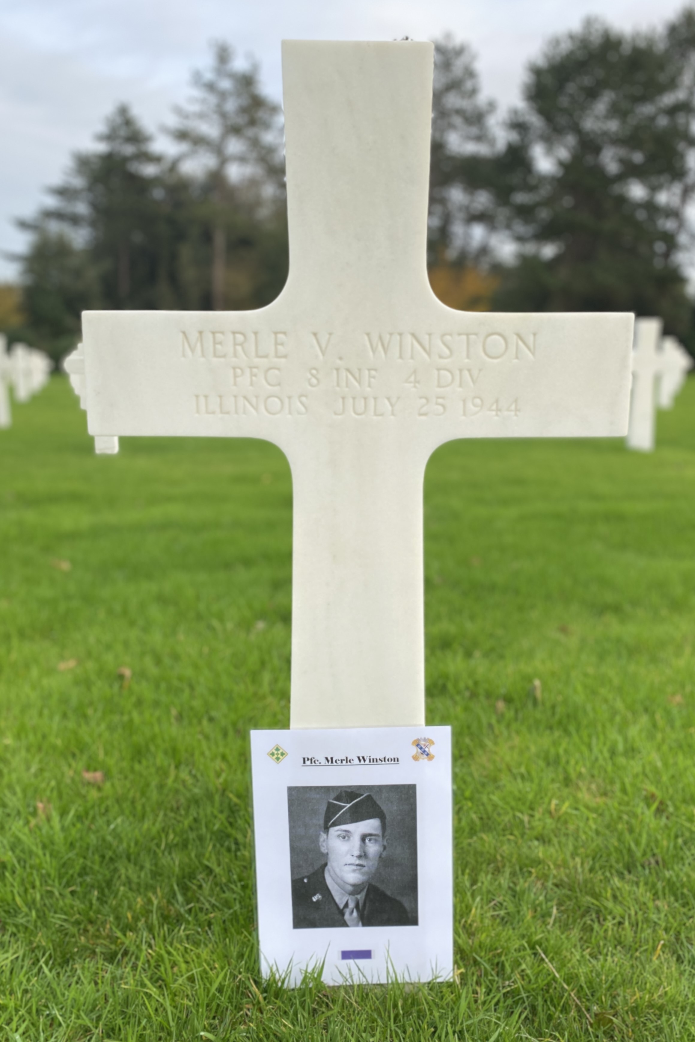 Merle_Winston_grave.JPG