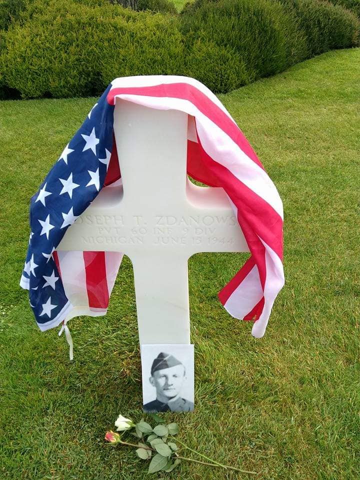 ZDANOWSKI Joseph T tombe