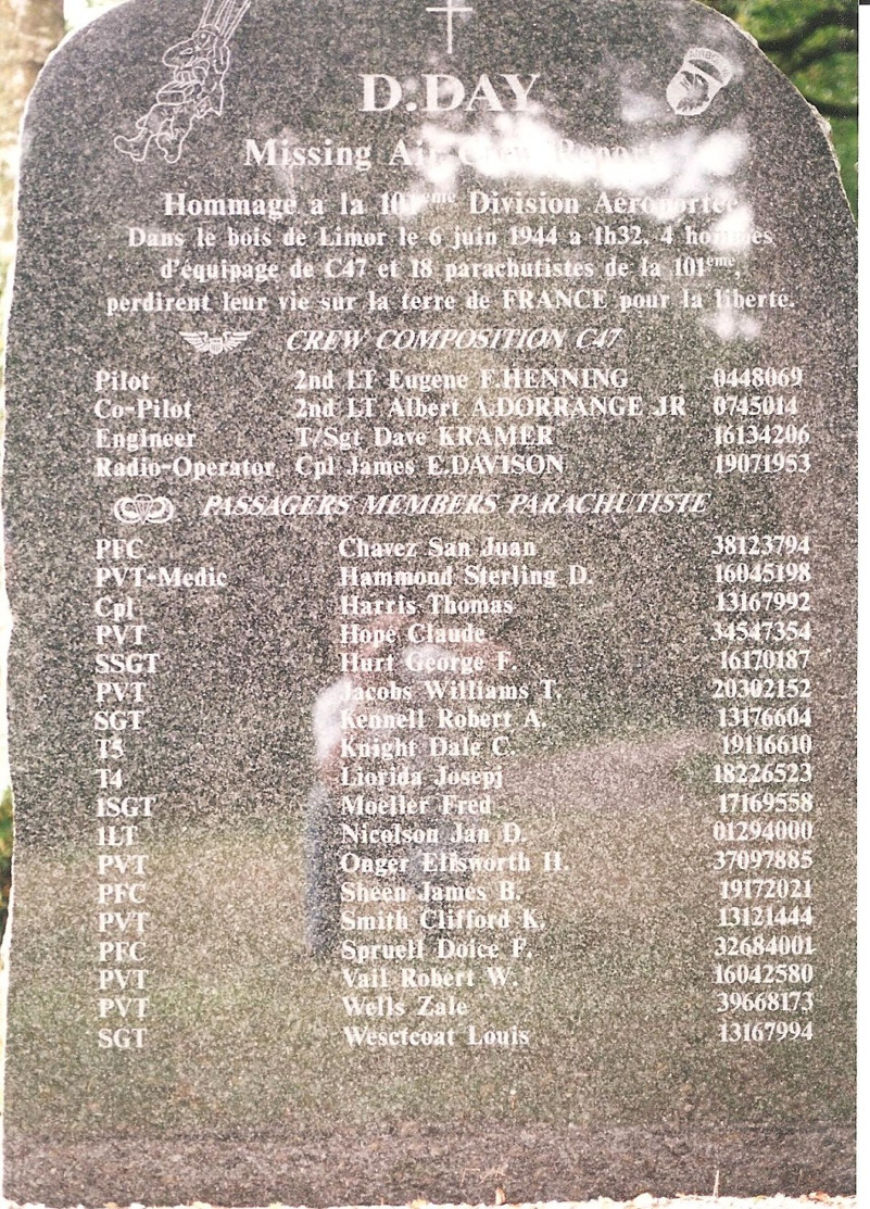 42 101025 stele1