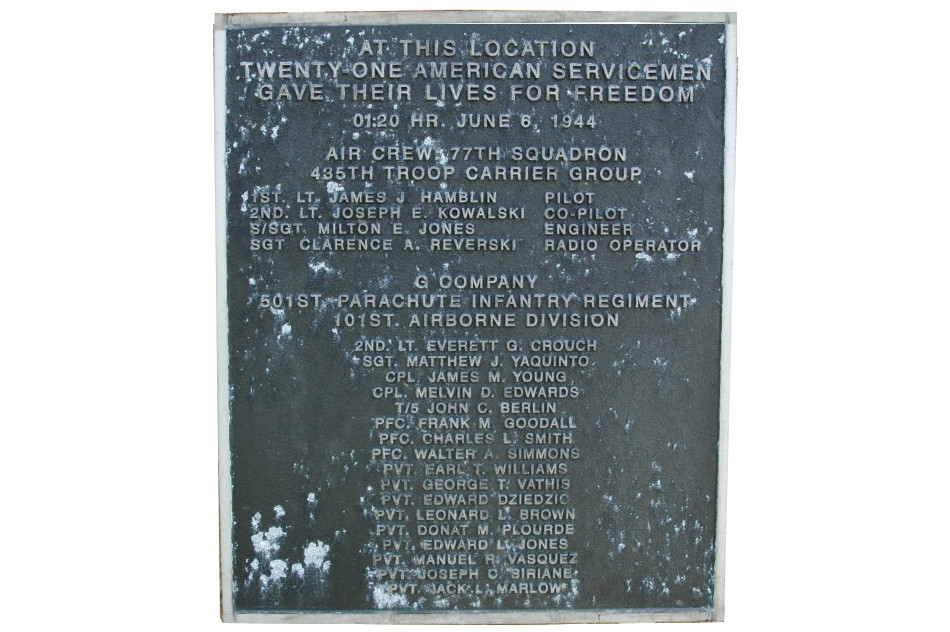 42 24077 stele