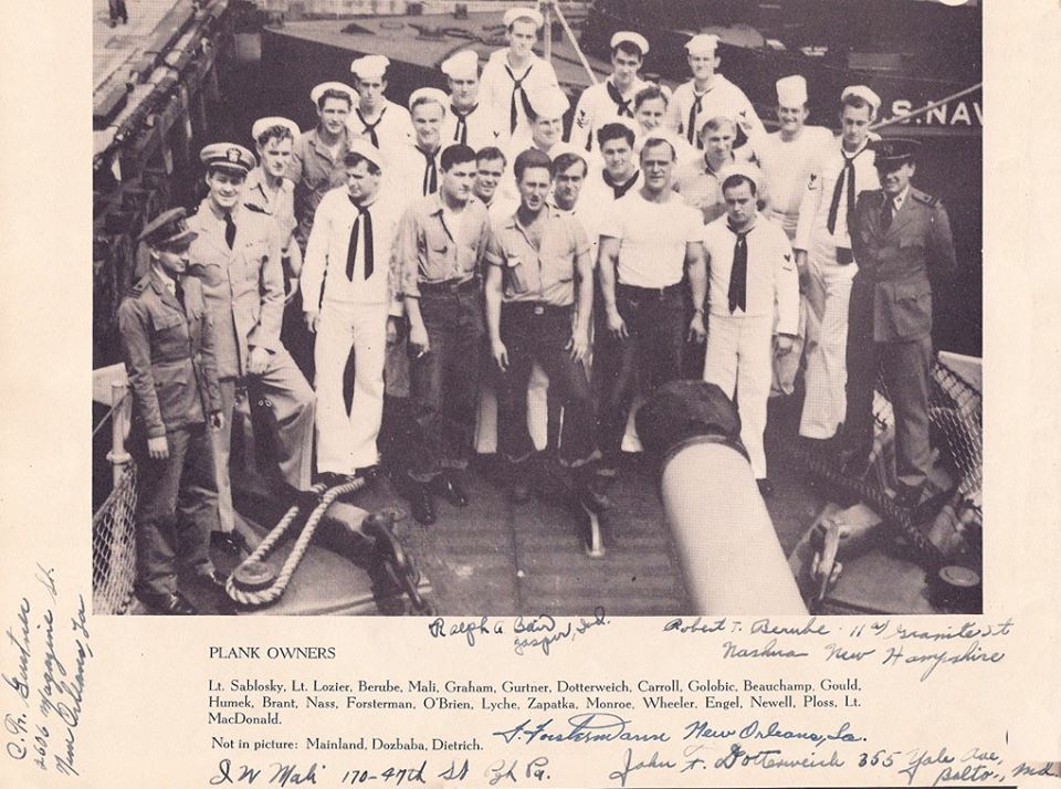 uss fogg crew