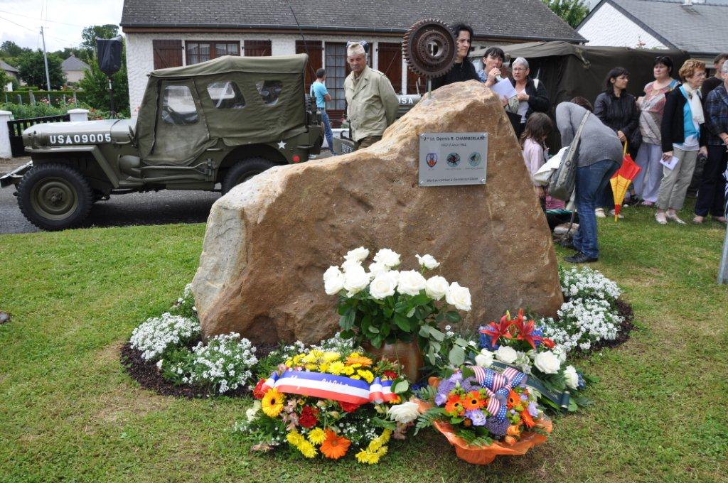 CHAMBERLAIN Dennis R stele