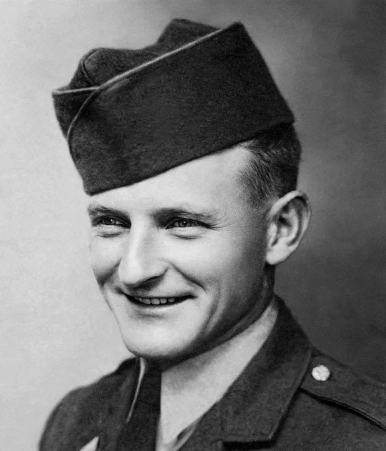 SANDERS Albert L